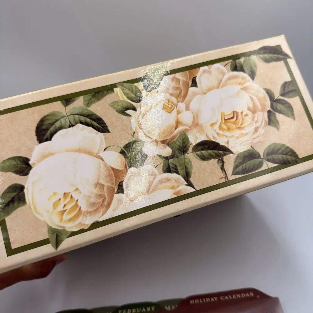 Vintage Hallmark Greeting Card Organizer Box Floral Roses Dividers 2005
